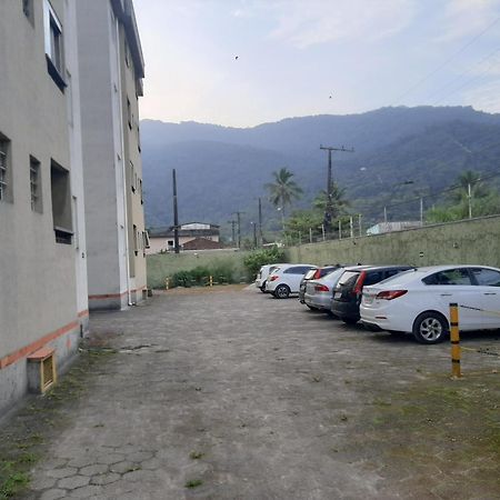 Apto Pertinho Da Praia - Lindo E Equipado! Internet 400Mb E 3 Tvs - Completo! Tv A Cabo Убатуба Экстерьер фото